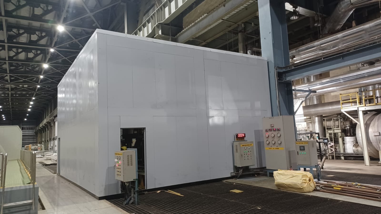 Acoustic enclosures manufacturer in India Gas turbine acoustic enclosure, Industrial noise control solution, Soundproof enclosure for heavy machinery